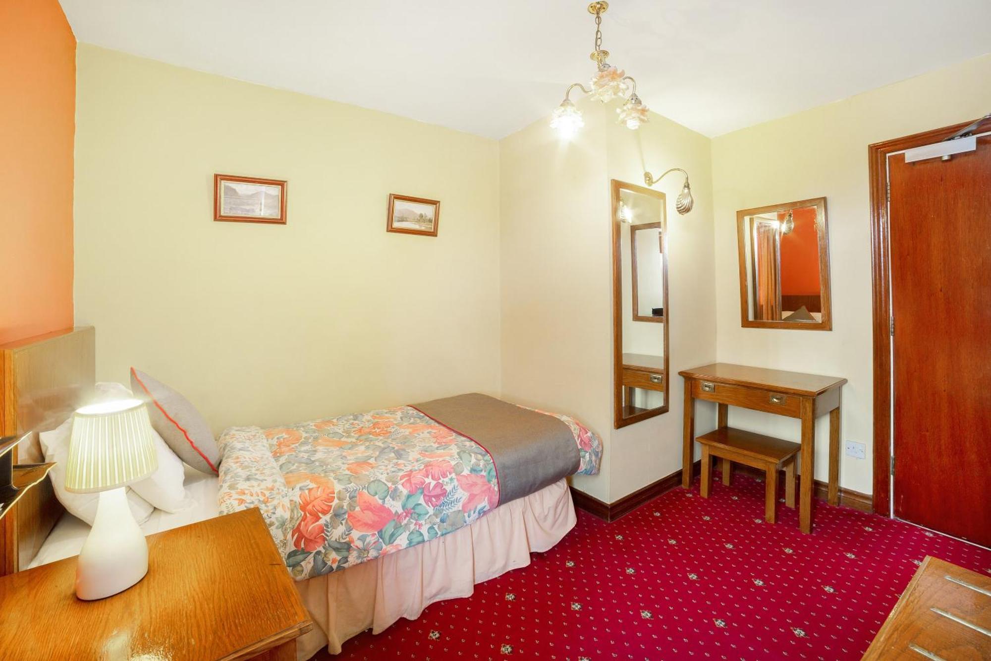Oyo The Royal Hotel Dunston  Dış mekan fotoğraf